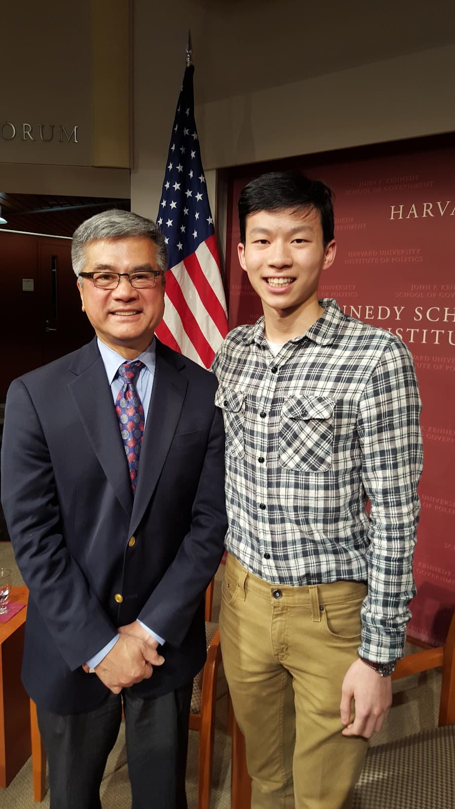 Honorable Governor Gary Locke - HKS - April 2016